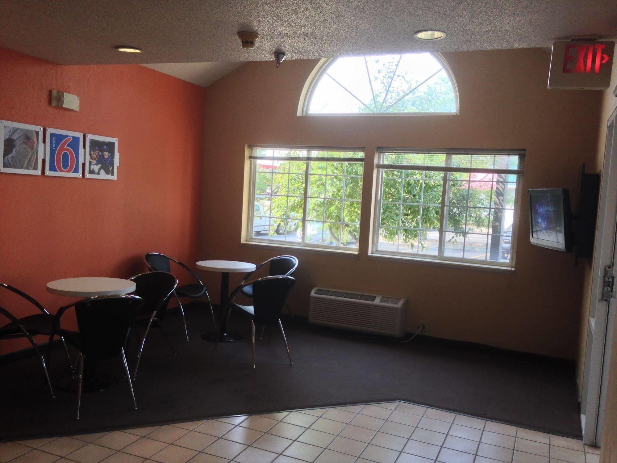 Motel 6-Olathe, Ks Экстерьер фото
