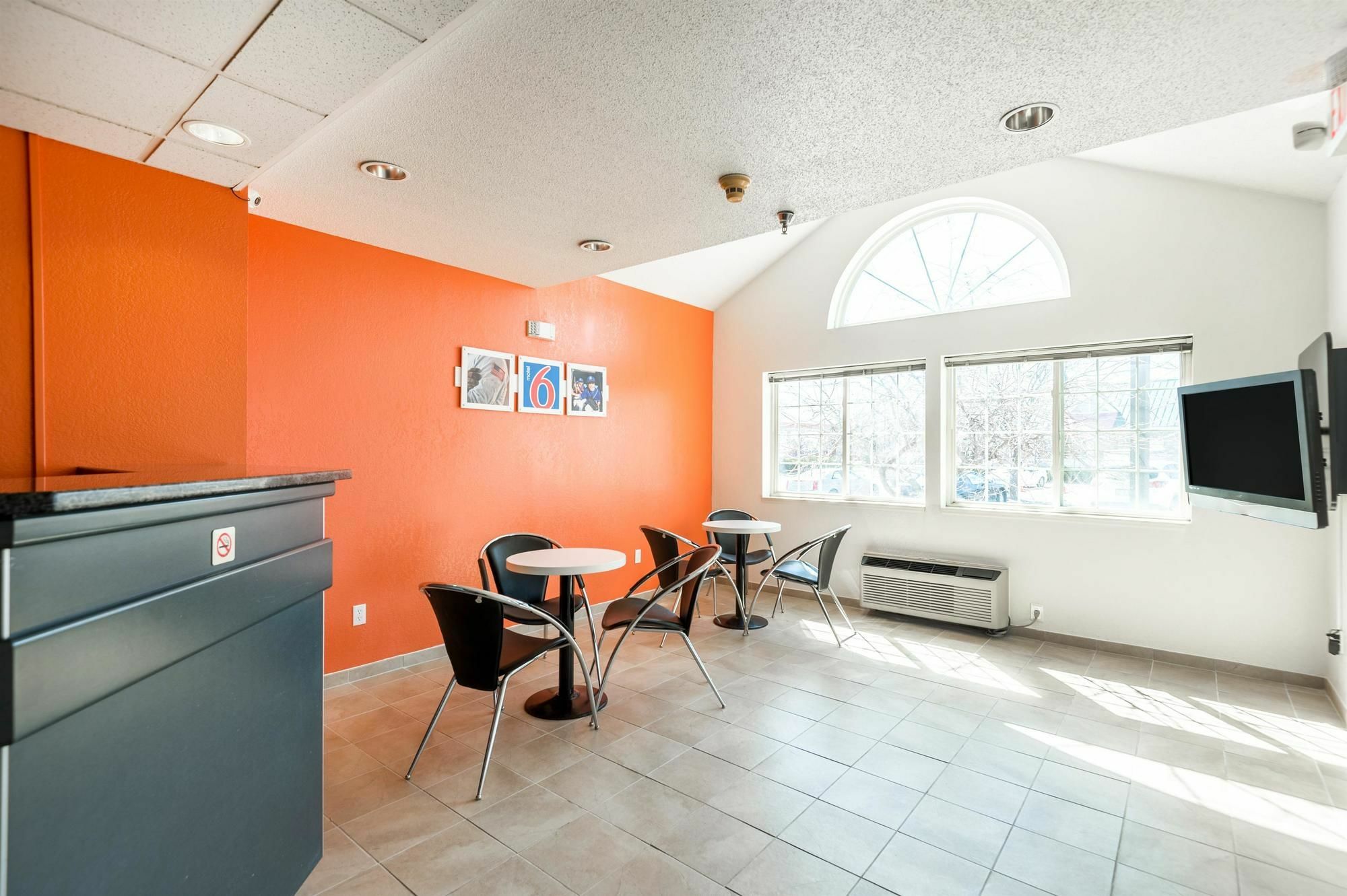 Motel 6-Olathe, Ks Экстерьер фото